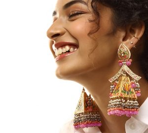 Fusion & Traditional Jewellery For The New-age Brides!