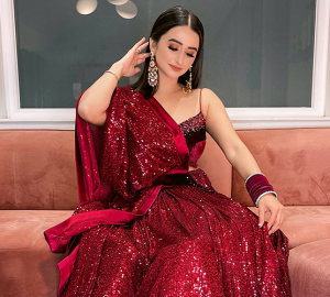 A Bouquet Of Seven Bridal Outfits That Will Rule in 2022