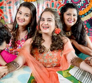 Designer’s Lehenga Styling Tips for Plus Size Bride