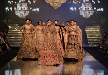 How to style heavy Lehenga