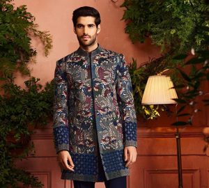 All-time Favourite Looks From Manish Malhotra Sherwani Collection