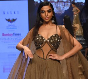 Captivating Cape Jackets Elevating Your Ethnic Look