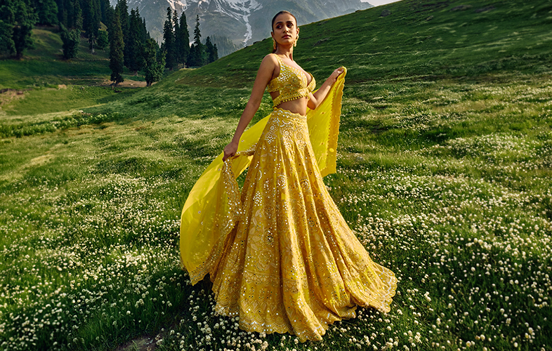 How to Style Yellow Lehengas for Navratri Nights