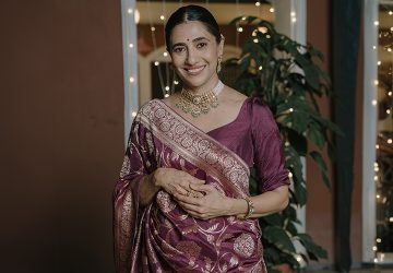 Paint The Town Red With Mesmerizing Outfits And Astounding Jewelry