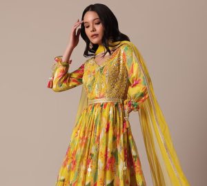 The Timeless Beauty of Gota Patti: Rajasthan's Golden Embellishment