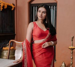 In Vogue: Black and Red Sarees Redefining Trendy Fashion