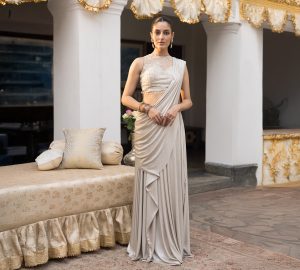 How to Pick a Saree That Looks Amazing on You